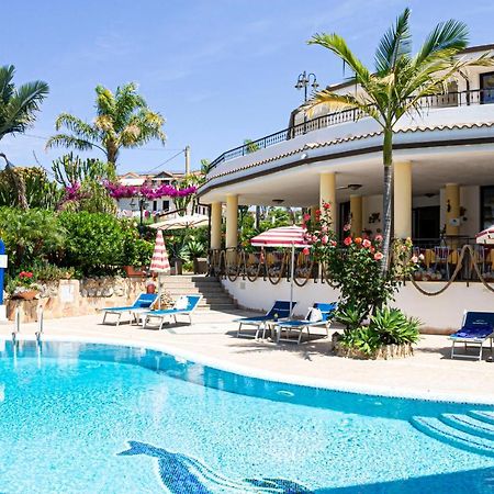 Hotel L'Ancora Капо Ватикано Екстериор снимка