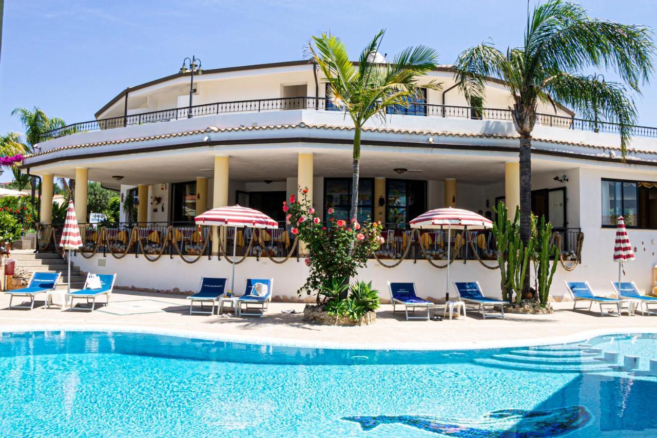 Hotel L'Ancora Капо Ватикано Екстериор снимка