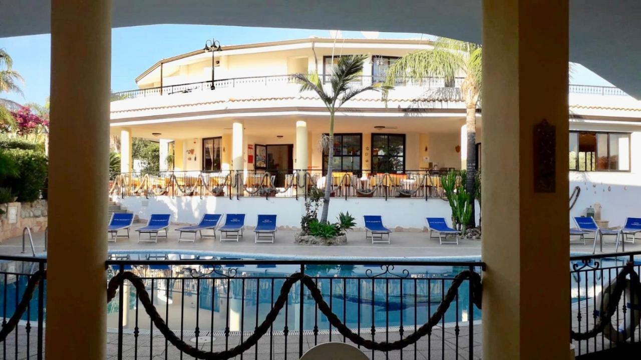 Hotel L'Ancora Капо Ватикано Екстериор снимка
